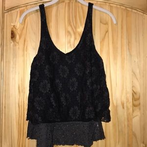 American Eagle all over lace tank